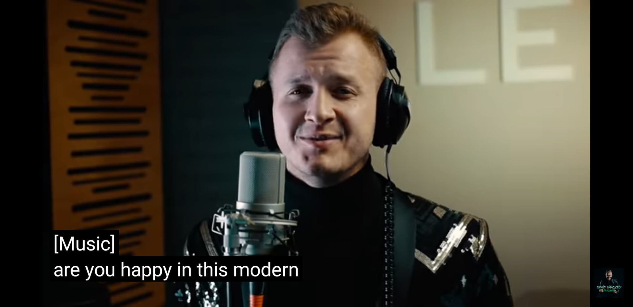 Dawid Narożny zaśpiewał Shallow