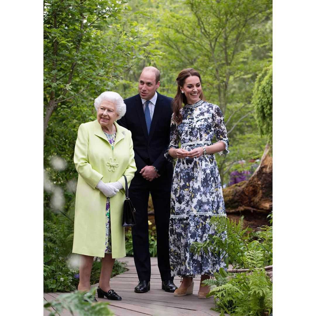 Kate Middleton, Książę William, Elżbieta II / Instagram
