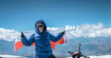 Rozmowa Starosty z pilanką, która wchodzi na Mount Everest