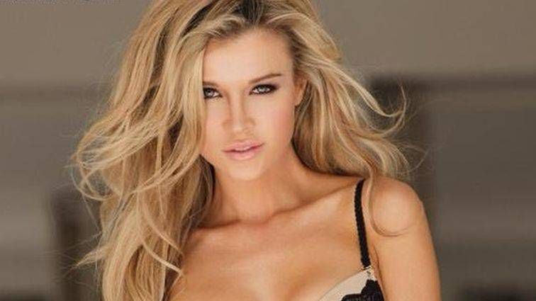 Joanna Krupa
Fotografia: Facebook