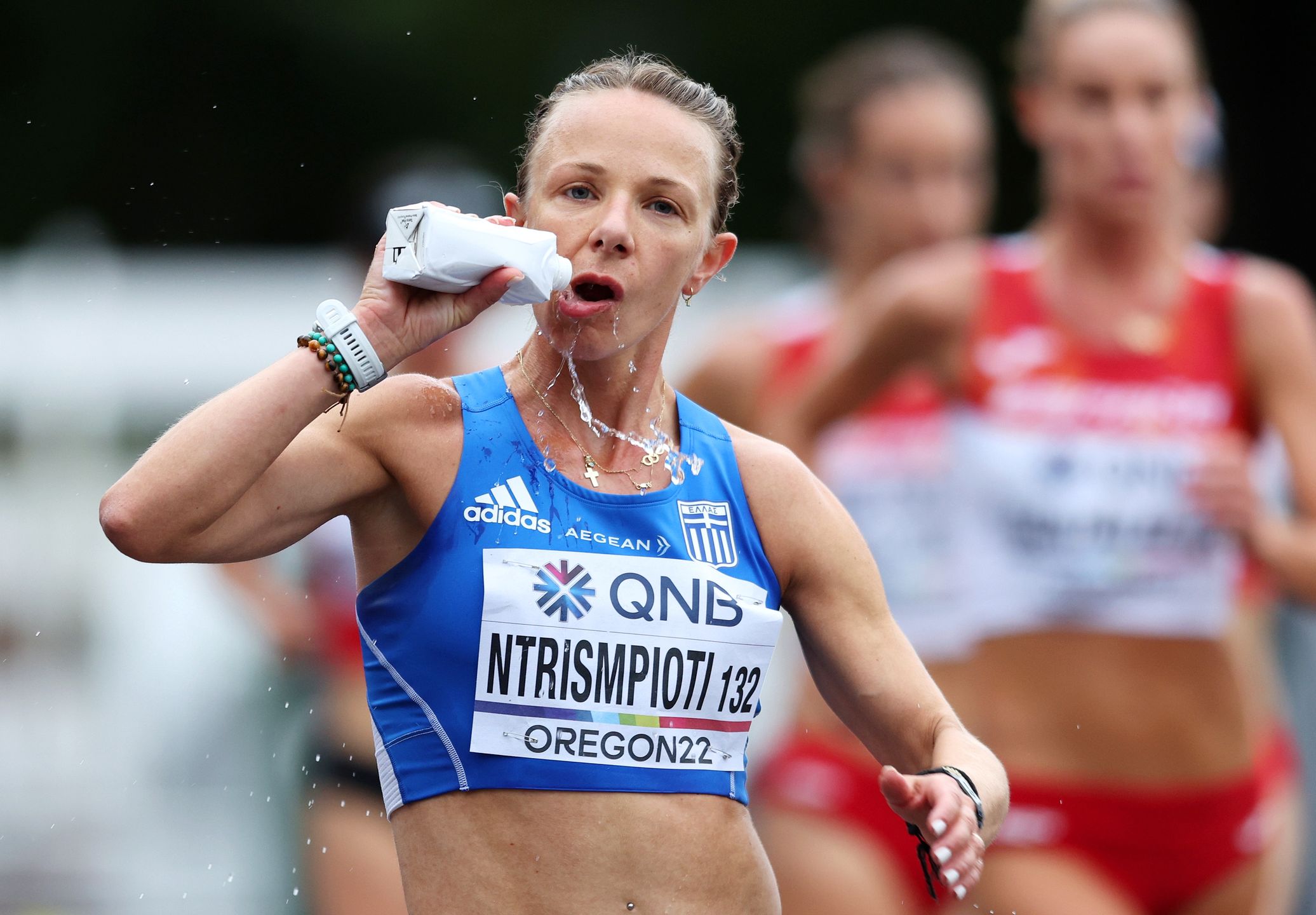 EUGENE, OREGON - JULY 22: Antigoni Ntrismpioti of Team Greece competes in the Women's 35 Kilometres Race Walk Final on day eight of the World Athletics Championships Oregon22 at Hayward Field on July 22, 2022 in Eugene, Oregon. (Photo by Patrick Smith/Getty Images)