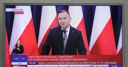 Wybory 2020. Najnowszy sondaż: Powalający wynik Andrzeja Dudy