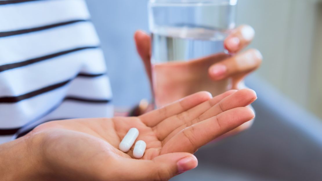 Kwetiapina jest stosowana w leczeniu schizofrenii.