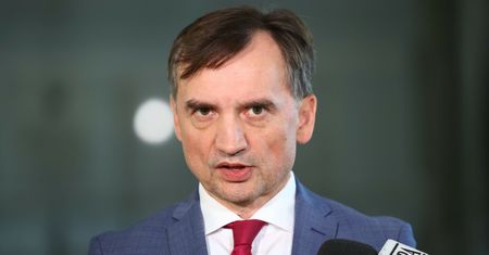 Wniosek wpłynął. Media o nowych kłopotach Ziobry