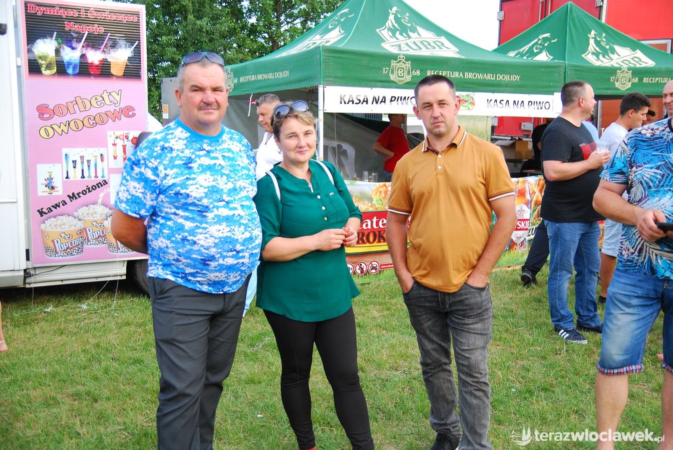 IX Powiatowo-Gminny Festiwal Zespołów Weselnych w Boniewie