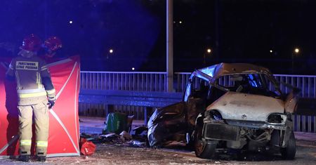 Koszmarny wypadek w Warszawie. Zginął dostawca jedzenia