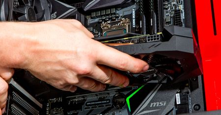 Nvidia, AMD, Intel i... ktoś jeszcze? Analitycy zapowiadają czwartego producenta kart graficznych