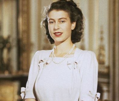 Od dziewczynki kochającej zwierzęta do najbardziej szanowanej monarchini na świecie. Królowa Elżbieta II na starych zdjęciach