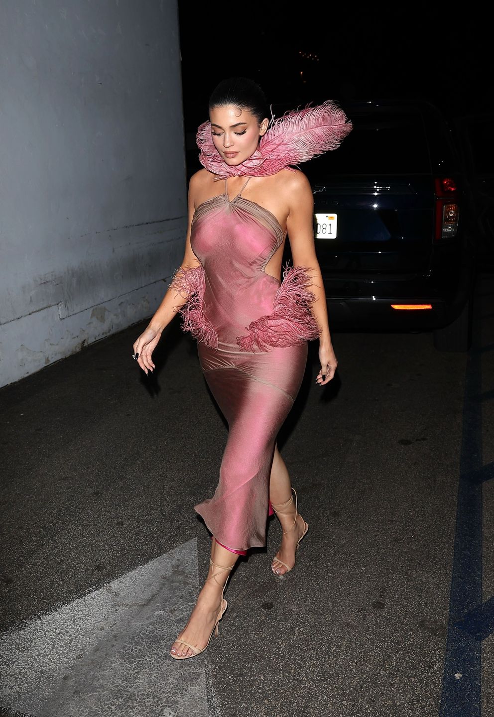 Kylie Jenner w drodze na świąteczne spotkanie