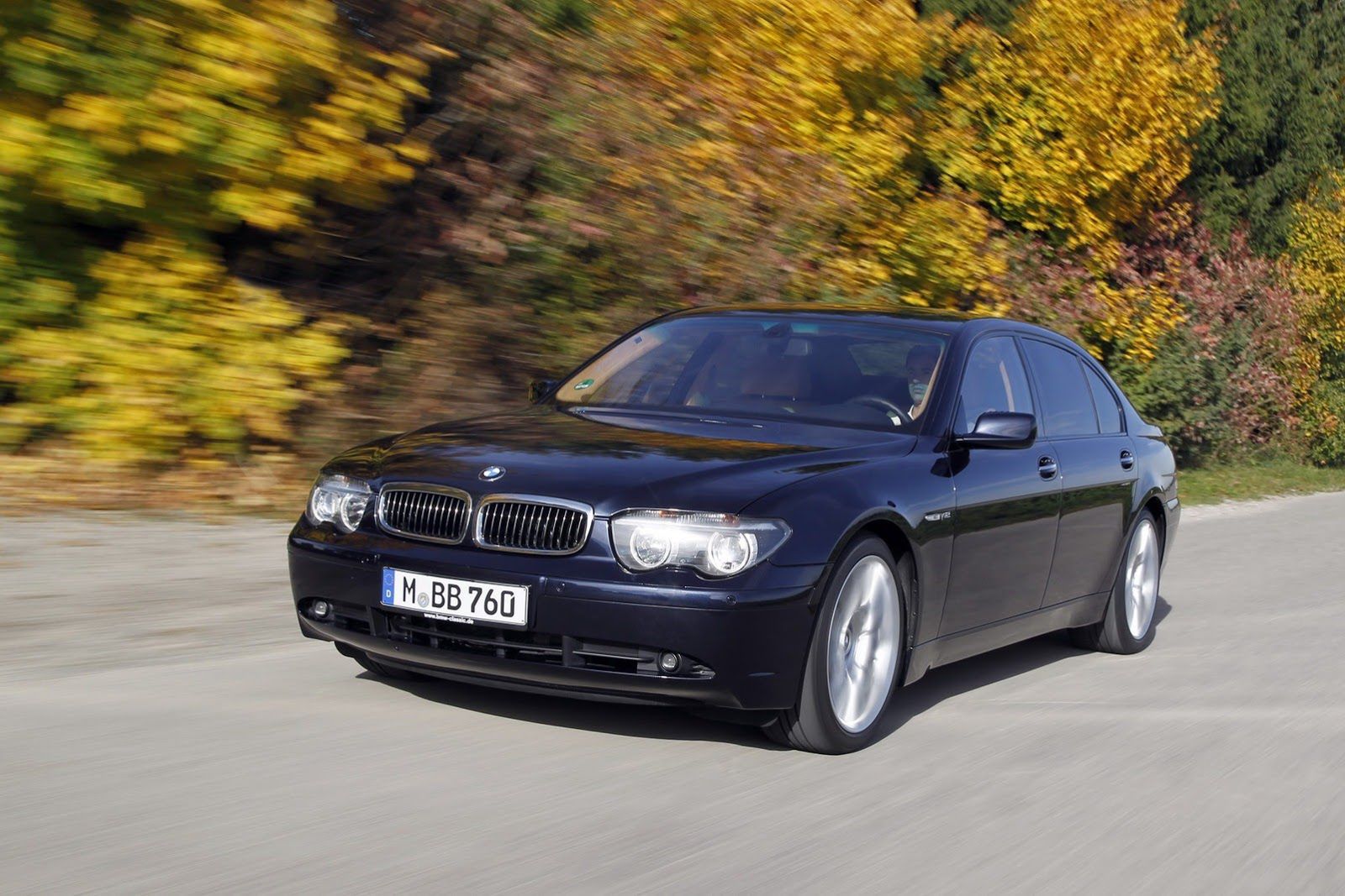 BMW Serii 7 V12