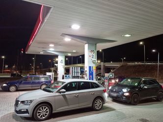 PKN Orlen odniósł się do słów Donalda Tuska. Chodzi o ceny paliw