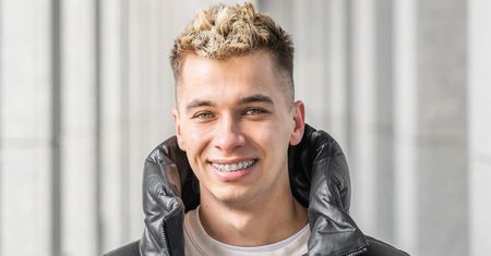 Zaczynał od łapania pokemonów. Dziś Karol "Friz" Wiśniewski jest milionerem