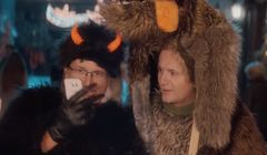 Robert Górski i Mikołaj Cieślak jako kolędnicy reklamują Orange na Kartę (wideo)