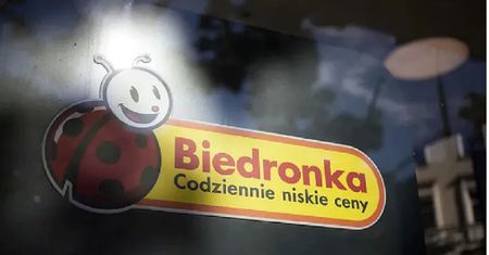 Czytelnik zbulwersowany promocją w Biedronce. Pyta, czy to żart?