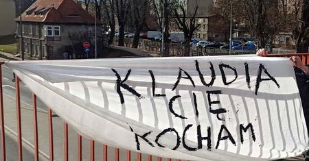 Wywiesił to w Gdańsku. Straż miejska mu nie darowała