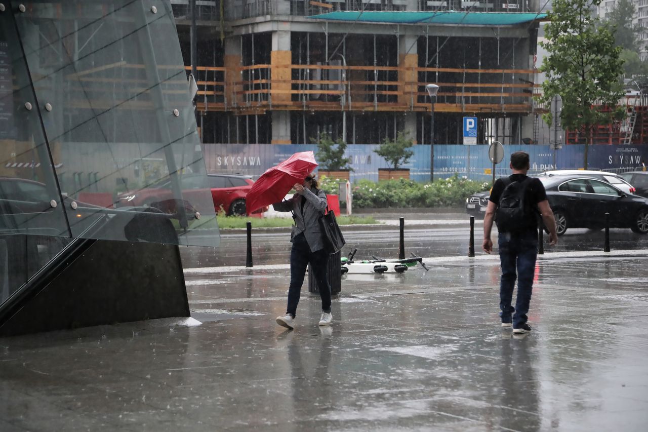 Warszawa. Pogoda. W środę może padać