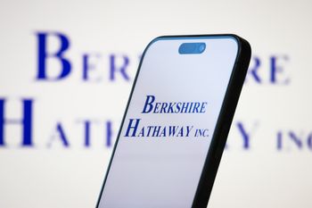 Miliarder przekazał schedę. Syn przejmuje Berkshire Hathaway