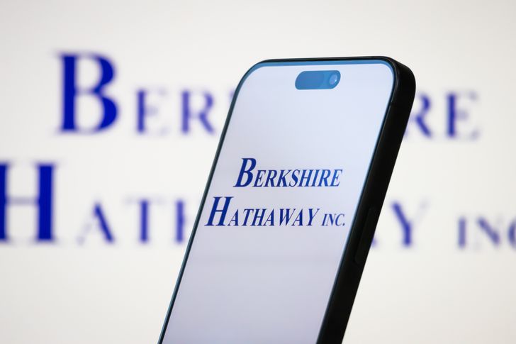 Miliarder przekazał schedę. Syn przejmuje Berkshire Hathaway