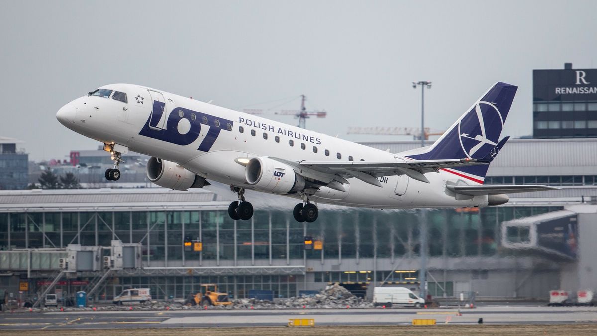 LOT przyznaje, że ceny biletów mogą się różnić na poszczególnych rynkach