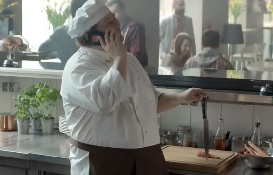 Rozgadani kucharze reklamują Orange dla Firm (wideo)
