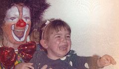 Burger King w reklamie przeciw upiornym clownom i urodzinom w McDonald's