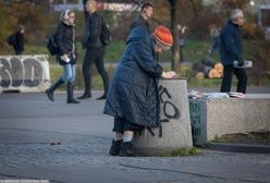 Muszą robić testy bezdomnym. Zaskakujący wymóg rządzących