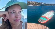 RZADKI WIDOK: Naturalna Alicja Bachleda-Curuś nadaje z jachtu na wakacjach we Włoszech