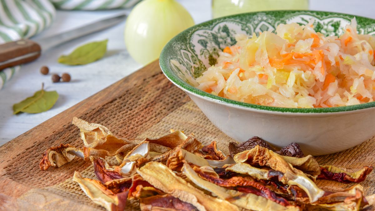 Idealny farsz do pierogów z kapustą i grzybami według babcinej receptury