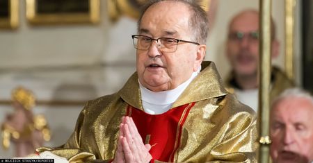 Następca Ziobry ogląda przelewy do Rydzyka. Jest decyzja resortu
