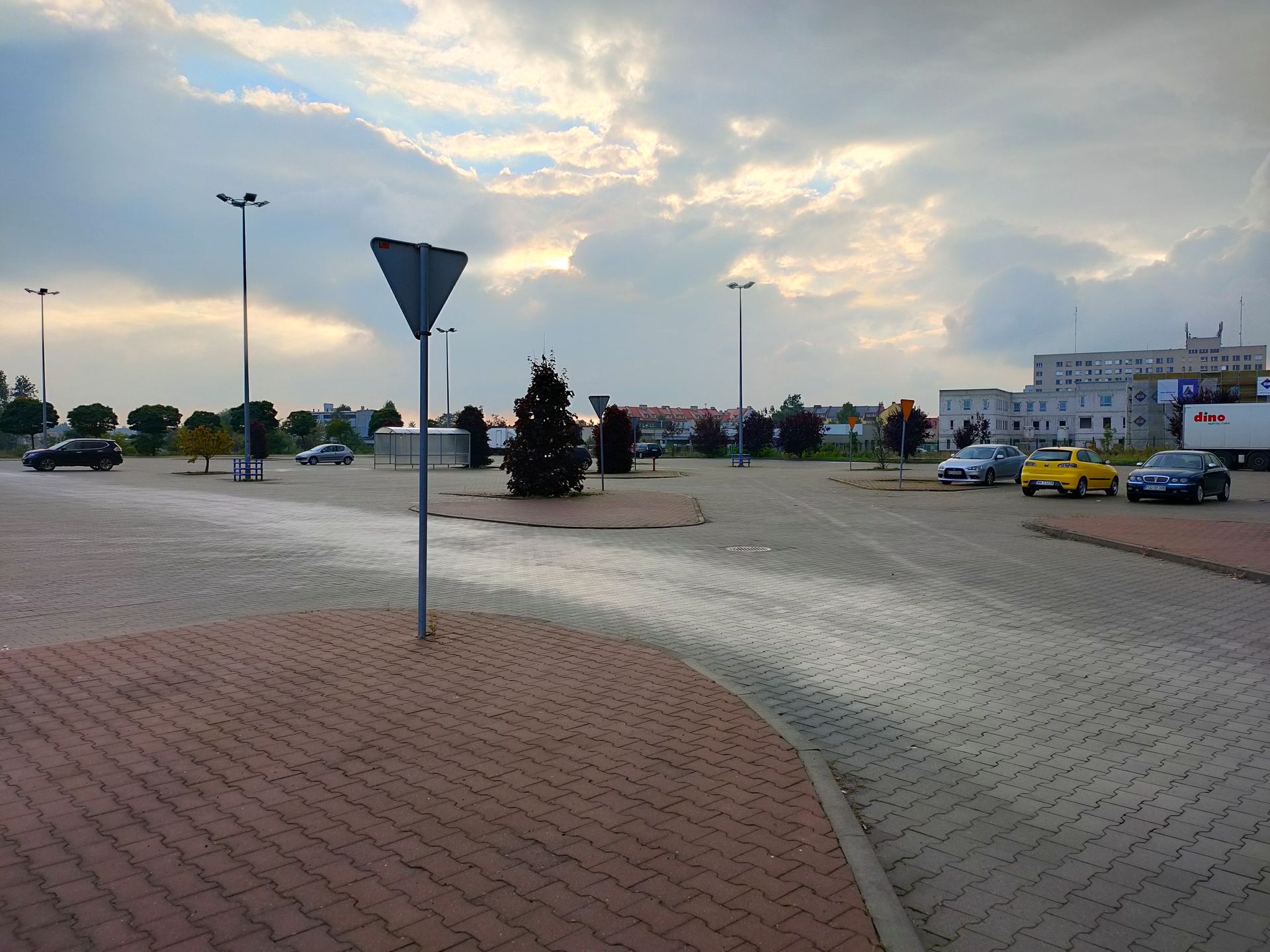 Wygląd to nie wszystko. OPPO Reno 4 Pro 5G: wrażenia po tygodniu i zdjęcia z aparatu 59