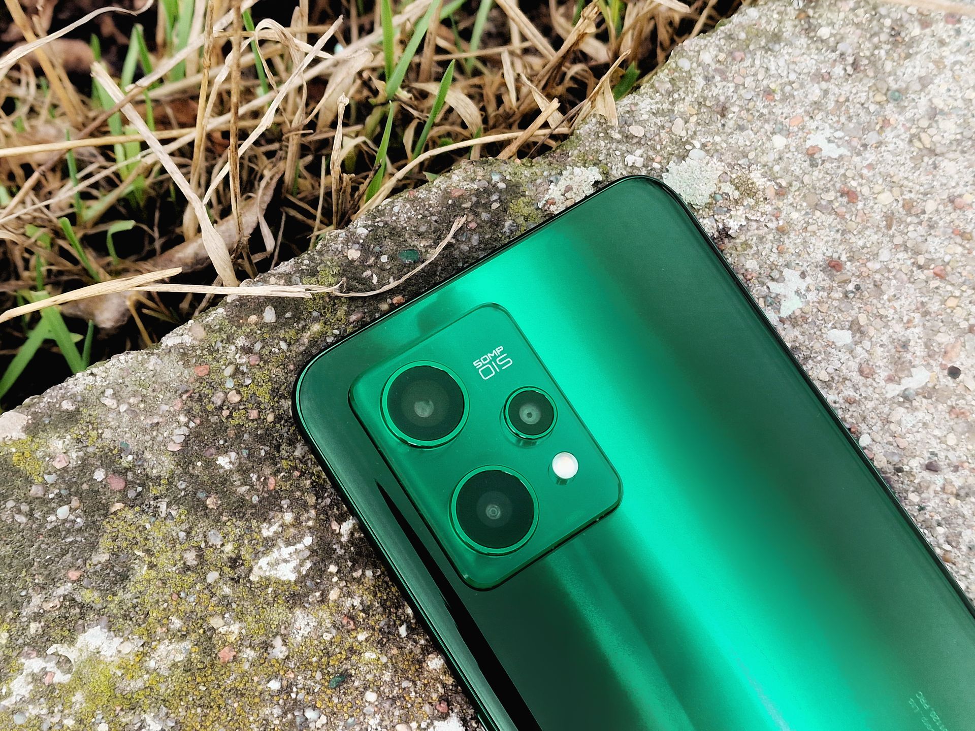 Aparat realme 9 Pro+ wymiata w nocy. Tak, może się równać z flagowcami 103
