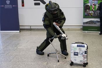 Kraków: Skandaliczne zachowania pasażerów na lotnisku. Są zatrzymani