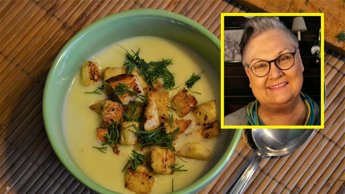 Zupa ogórkowa z jabłkami.