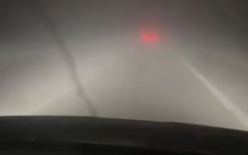 Jechał S7 koło Mławy. "Widoczność na kilka metrów"