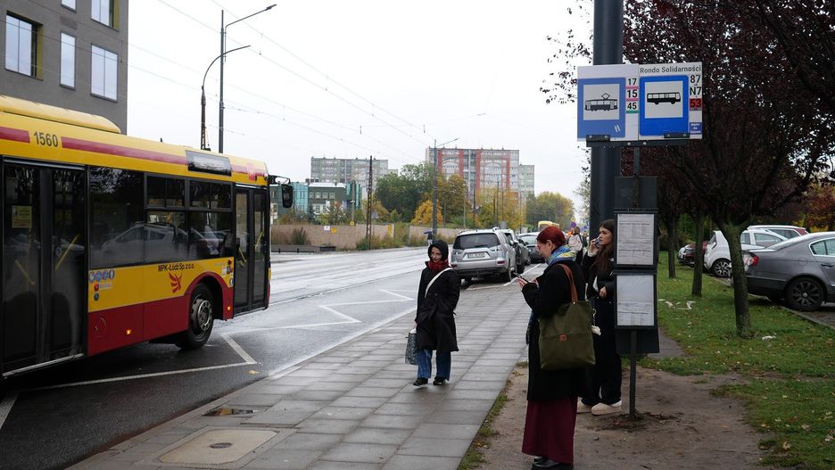 Tak wygląda sytuacja z przystankami na rondzie Solidarności
