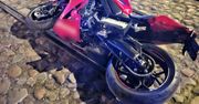 Złodziej w Warszawie uciekał kradzionym motocyklem oraz kasetką z pieniędzmi. W ręce trzymał jeszcze plik banknotów