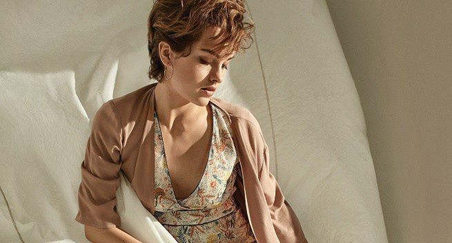 Patrizia Aryton reklamuje kolekcję Altro inspirowaną tradycją orientu