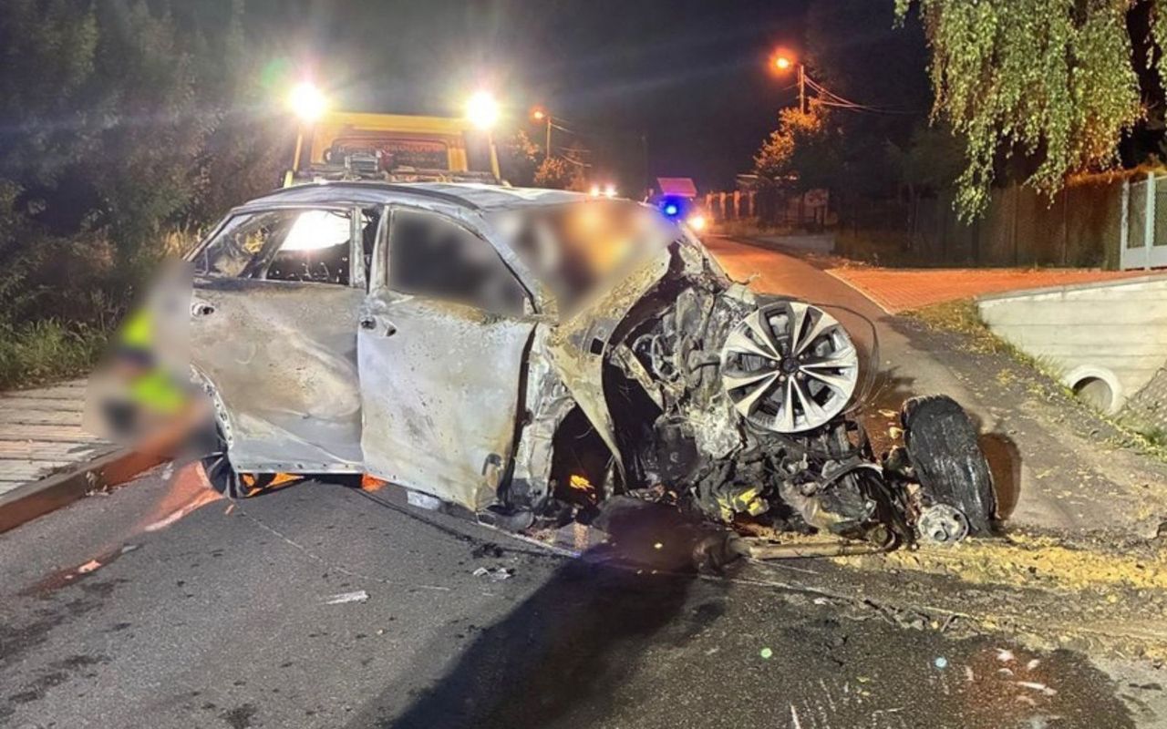 Trzech nastolatków spłonęło w lexusie. Śledczy mają nagranie