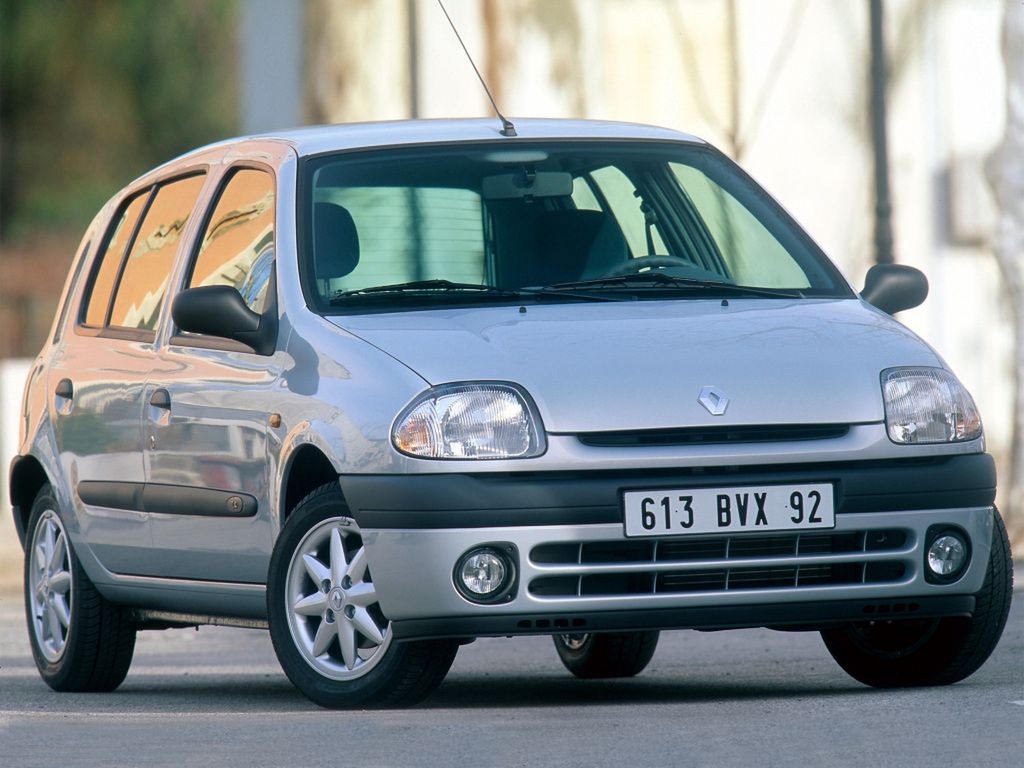 Renault Clio II przez liftingiem