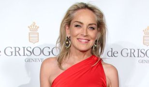 Zjawiskowa Sharon Stone. Aktorka pozuje w efektownej stylizacji