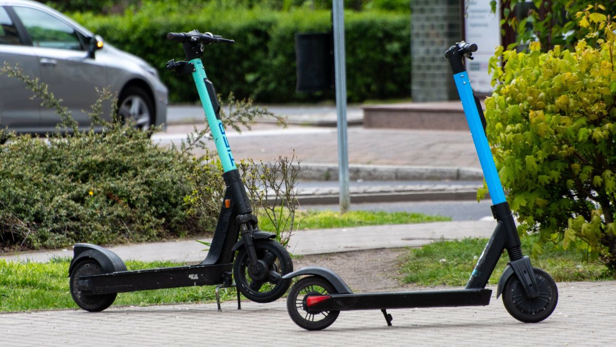 Wypadek na hulajnodze elektrycznej. 14-latka nie miała kasku