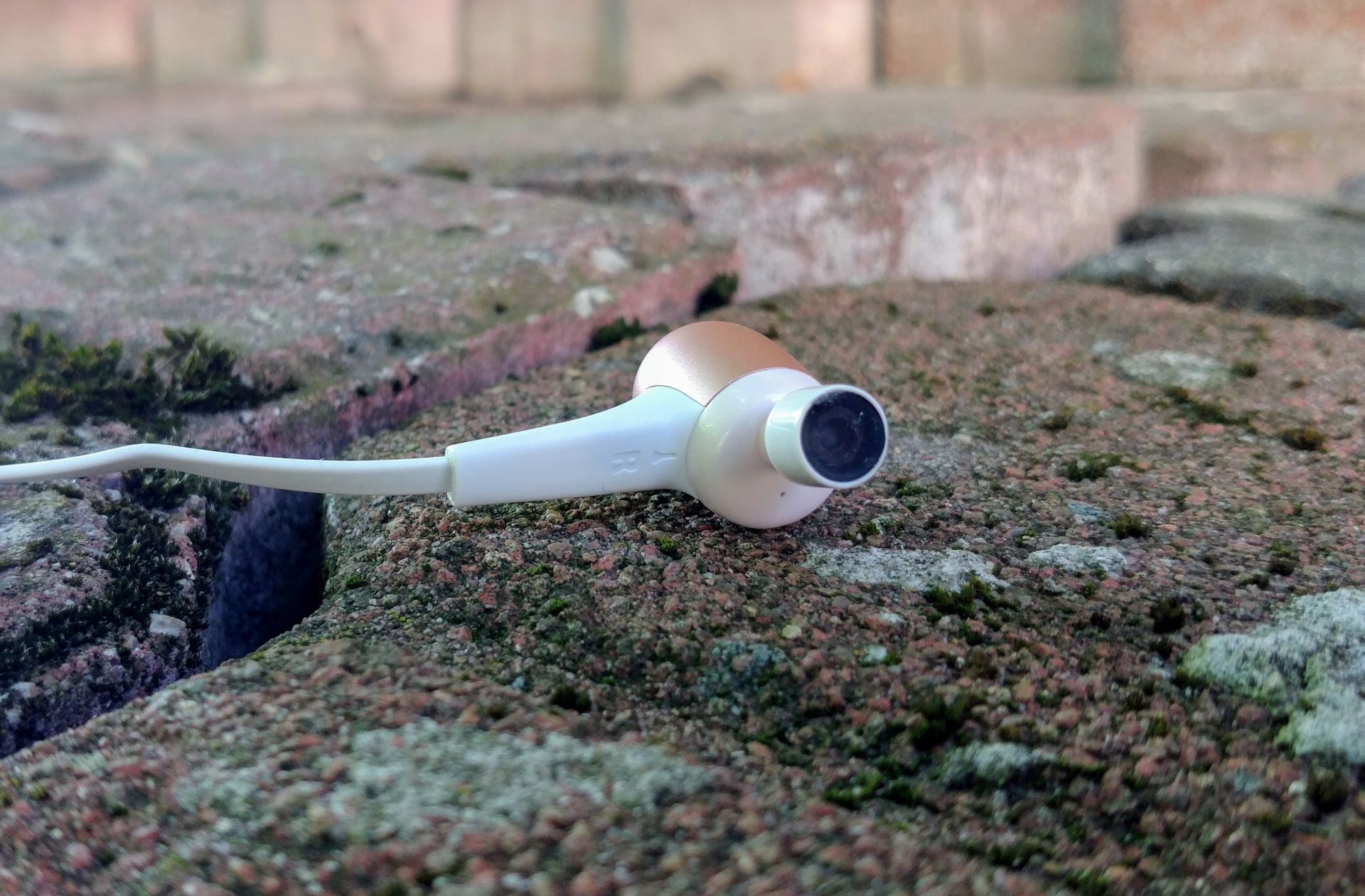 Optoma NuForce BE Sport3 - sportowe słuchawki Bluetooth dla fanów mocnego basu [TEST] 6