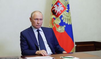 Zagadkowe nagranie Kremla. Putin rozmawia z rzekomo zmarłym dowódcą