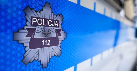 Koszmar na Podhalu. Rzucił się na kompanów z siekierą, a potem z mopem
