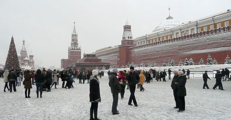 Konsultantka Avonu oburzona na swoją firmę. Wojna trwa, a fabryka w Rosji działa