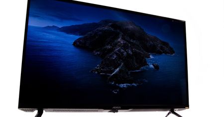Chciałbym, żeby mój był taki wielki! Testujemy gigantyczny monitor dla graczy Gigabyte Aorus FV43U