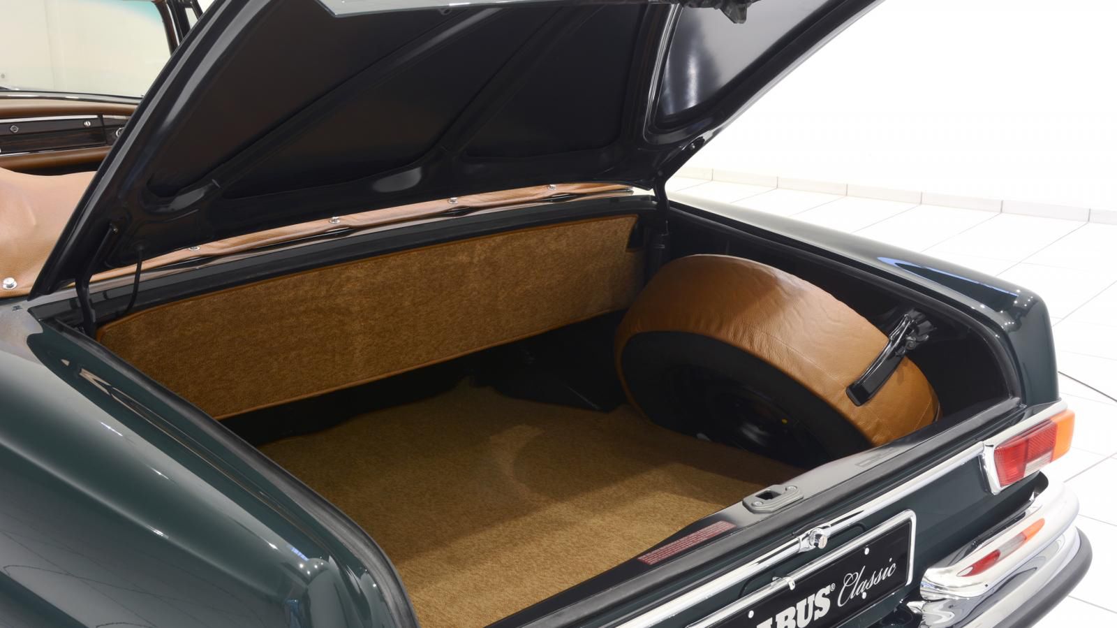 Mercedes-Benz 280 SE