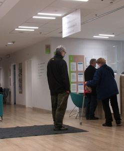 Idą do przychodni i świecą się "na czerwono" w eWUŚ. Co zrobić w takiej sytuacji?