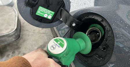 Nowe spojrzenie na E10. Mechanicy zabrali głos