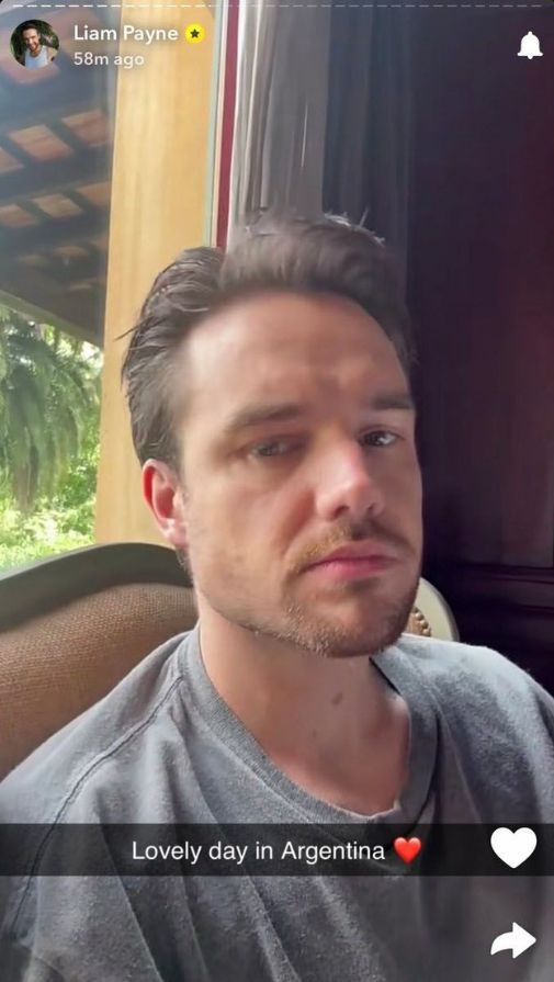 Takie wpisy pojawiły się na Snapchacie Liama Payne'a